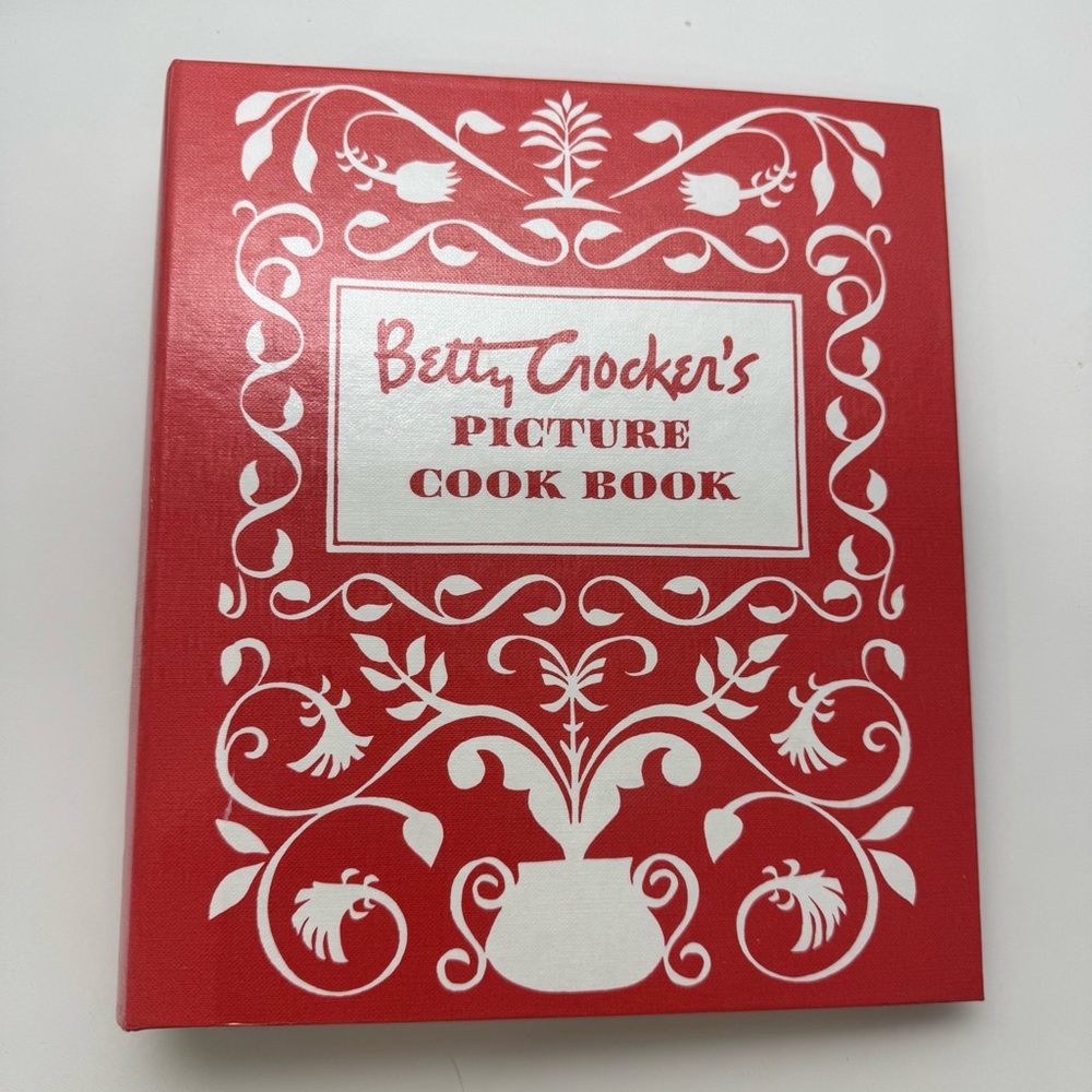 Betty Crocker Picture Cook Book Facsimile Edition 1998 Red Hardcover Binder